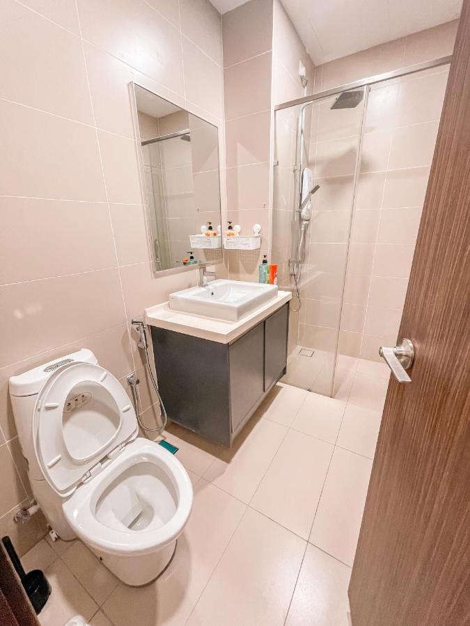 Starry Homes @ Green Haven 2Beds 2Bath+Pool View Masai Kültér fotó