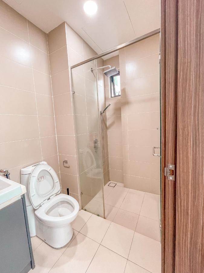 Starry Homes @ Green Haven 2Beds 2Bath+Pool View Masai Kültér fotó